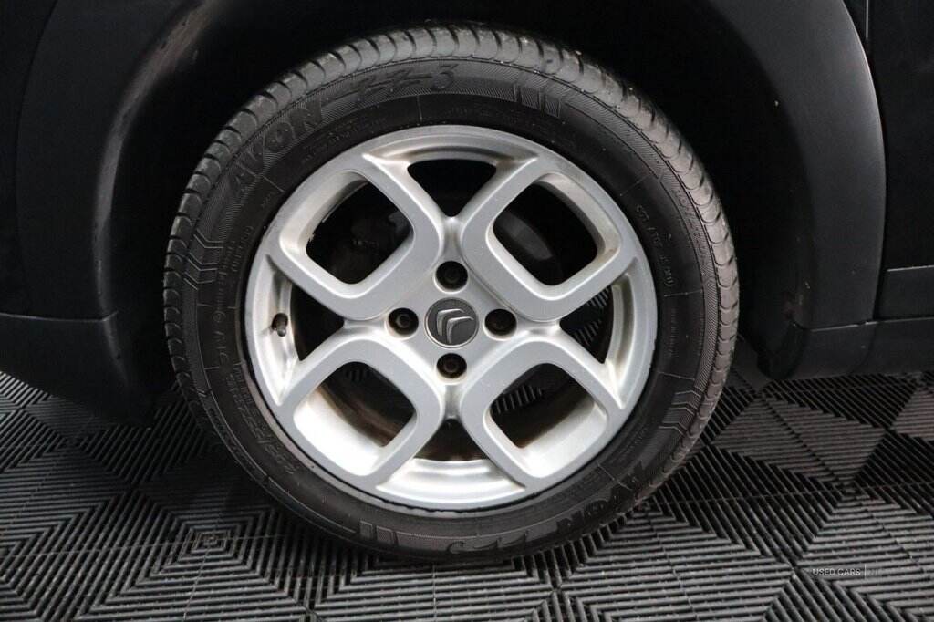 Oct 2018 Citroen C4 Cactus 1.5 BlueHDi Feel 5dr