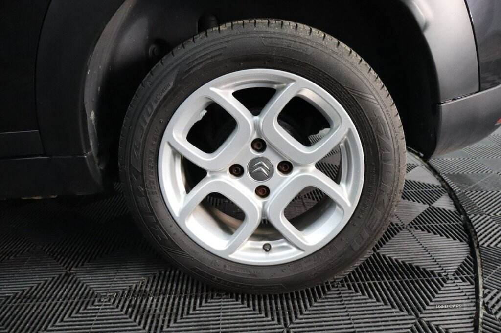 Oct 2018 Citroen C4 Cactus 1.5 BlueHDi Feel 5dr