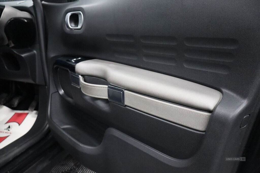Oct 2018 Citroen C4 Cactus 1.5 BlueHDi Feel 5dr