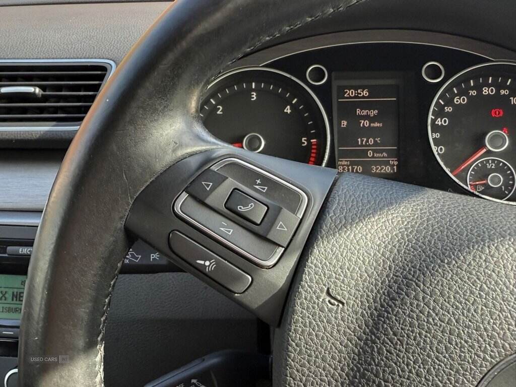 Apr 2011 Volkswagen Passat 1.6 TDI Bluemotion Tech SE 5dr