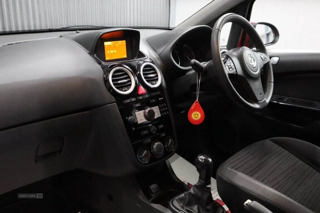 Oct 2014 Vauxhall Corsa 1.2 Excite 5dr