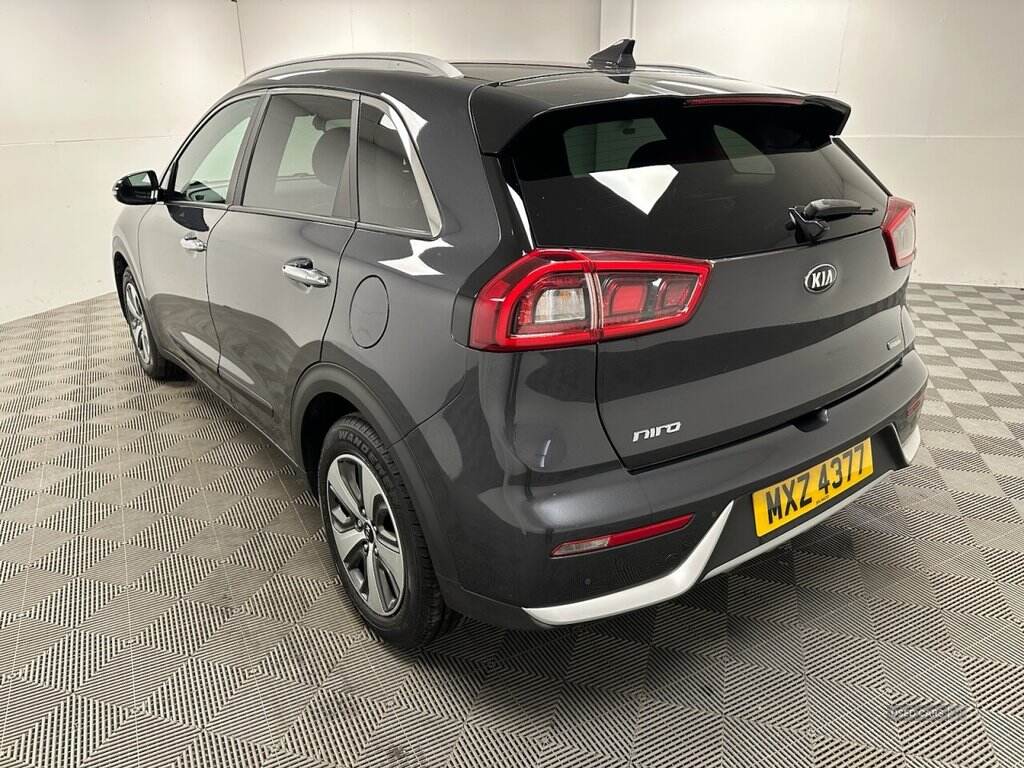 Aug 2018 Kia Niro 1.6 GDi Hybrid 2 5dr DCT