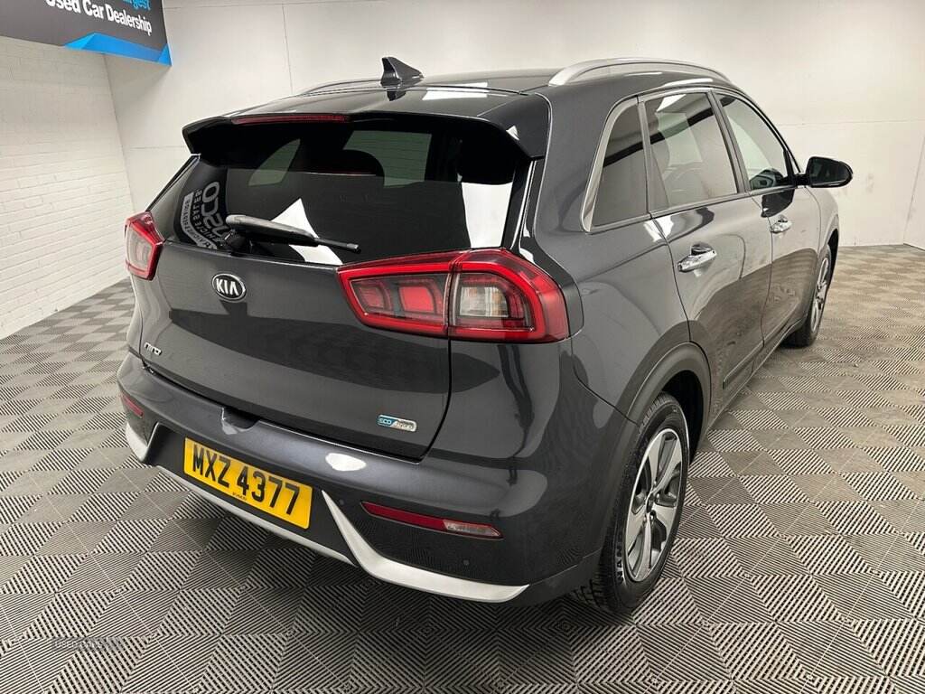 Aug 2018 Kia Niro 1.6 GDi Hybrid 2 5dr DCT
