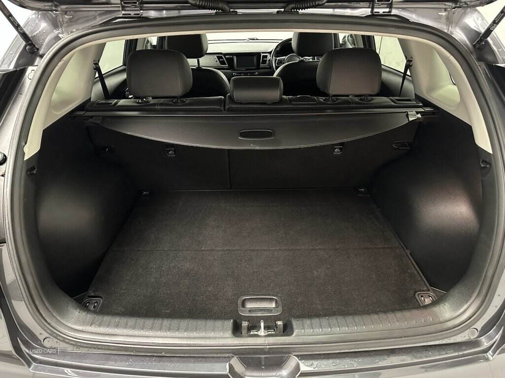 Aug 2018 Kia Niro 1.6 GDi Hybrid 2 5dr DCT