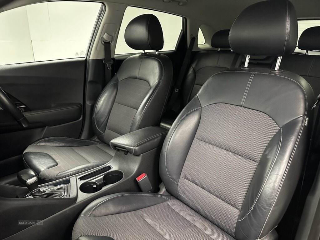 Aug 2018 Kia Niro 1.6 GDi Hybrid 2 5dr DCT