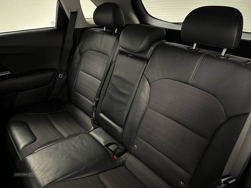 Aug 2018 Kia Niro 1.6 GDi Hybrid 2 5dr DCT