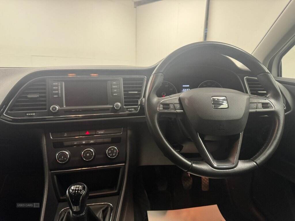 Mar 2015 Seat Leon 1.2 TSI 110 SE 3dr [Technology Pack]