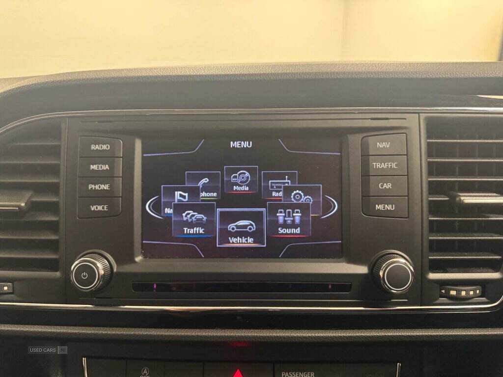 Mar 2015 Seat Leon 1.2 TSI 110 SE 3dr [Technology Pack]