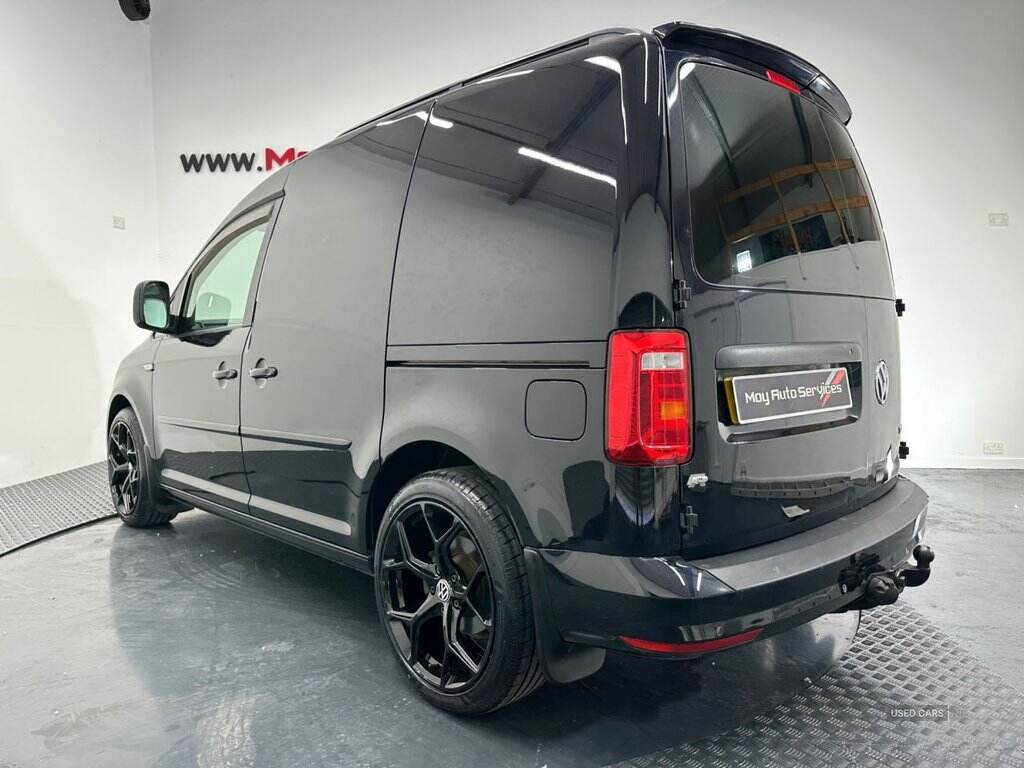 Jun 2017 Volkswagen Caddy 2.0 TDI 102PS Black Edition Van