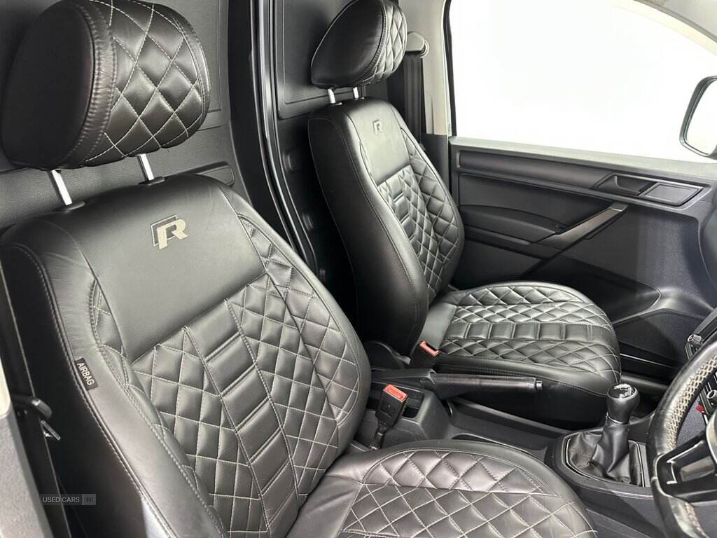 Jun 2017 Volkswagen Caddy 2.0 TDI 102PS Black Edition Van