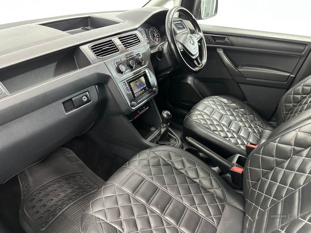 Jun 2017 Volkswagen Caddy 2.0 TDI 102PS Black Edition Van