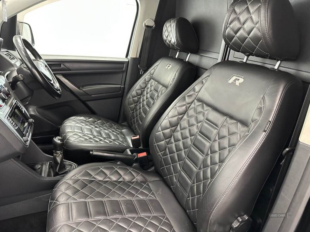 Jun 2017 Volkswagen Caddy 2.0 TDI 102PS Black Edition Van