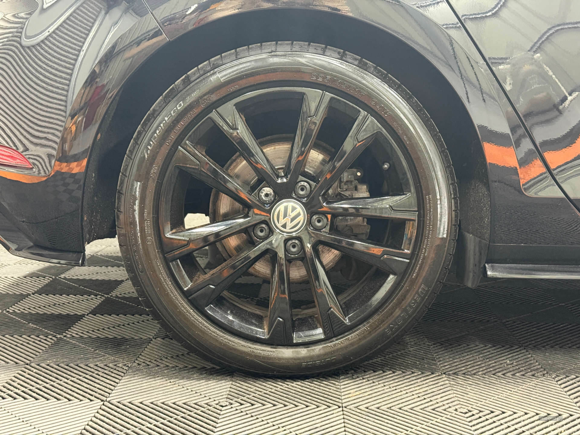 Apr 2019 Volkswagen Golf 1.5 TSI EVO 150 R-Line 5dr