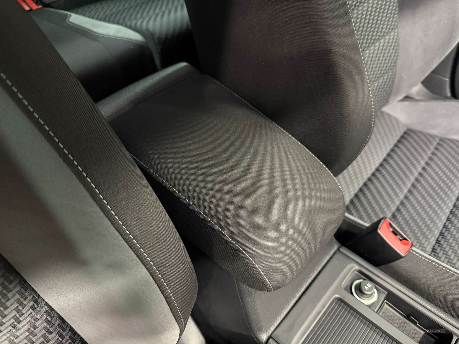Apr 2019 Volkswagen Golf 1.5 TSI EVO 150 R-Line 5dr