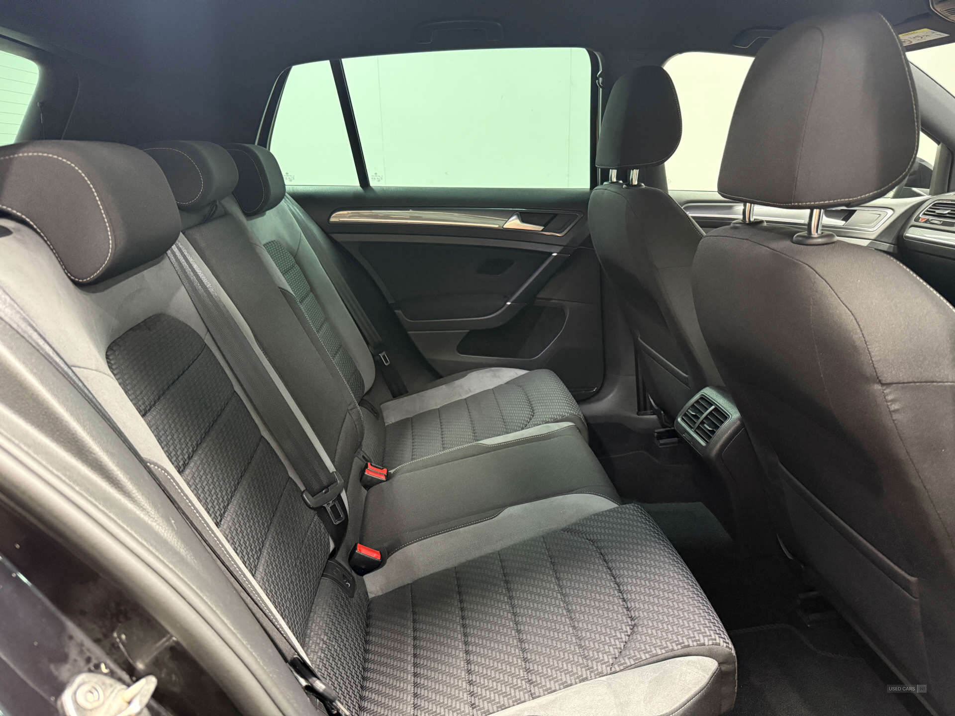 Apr 2019 Volkswagen Golf 1.5 TSI EVO 150 R-Line 5dr