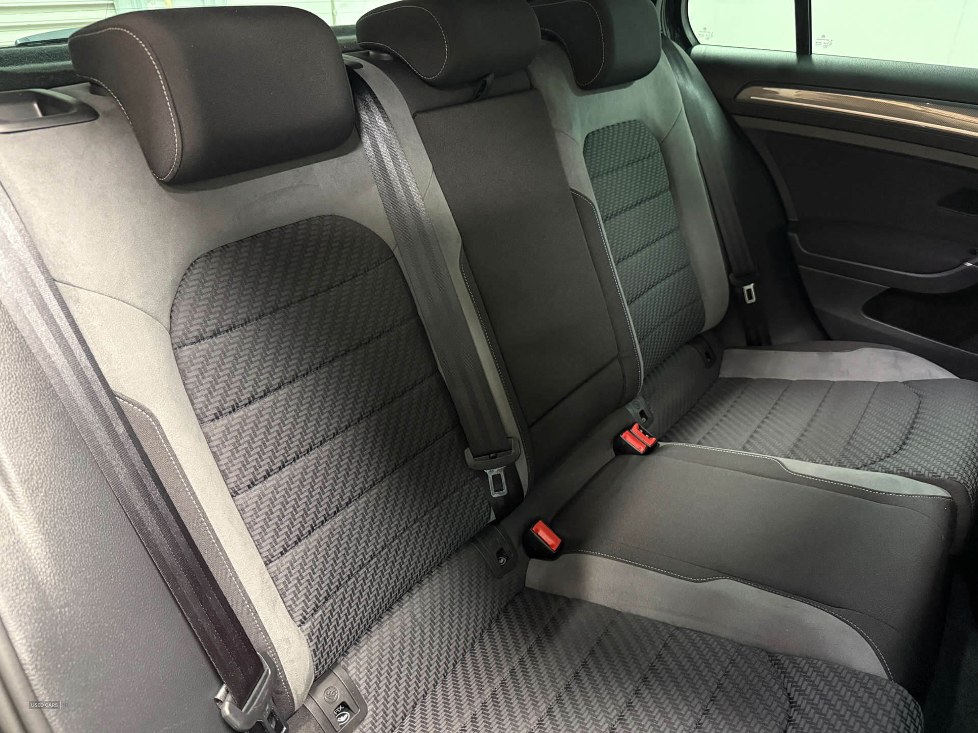 Apr 2019 Volkswagen Golf 1.5 TSI EVO 150 R-Line 5dr