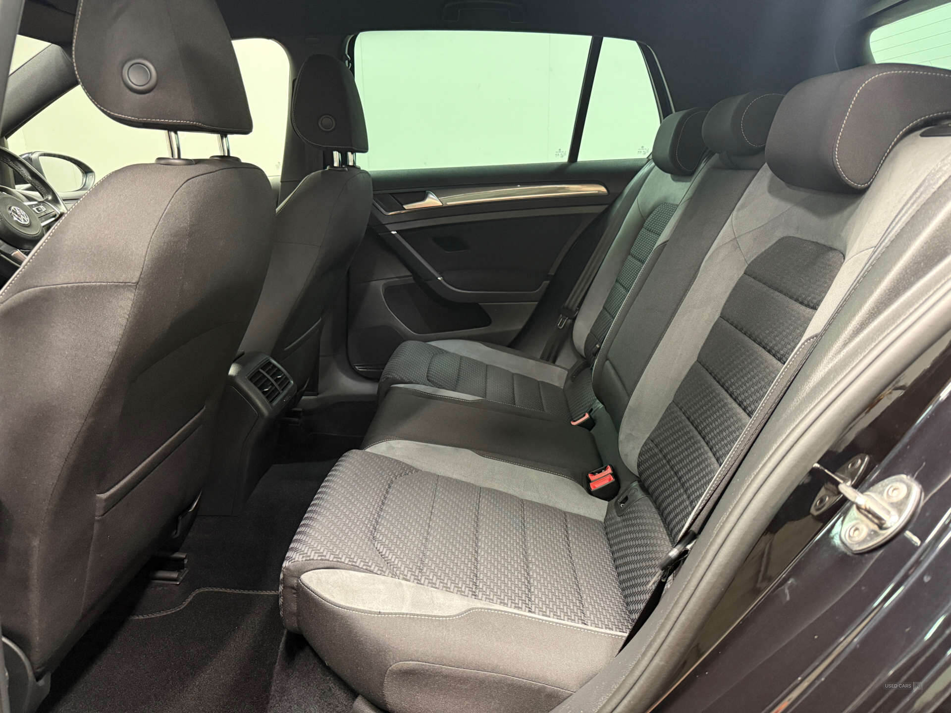 Apr 2019 Volkswagen Golf 1.5 TSI EVO 150 R-Line 5dr