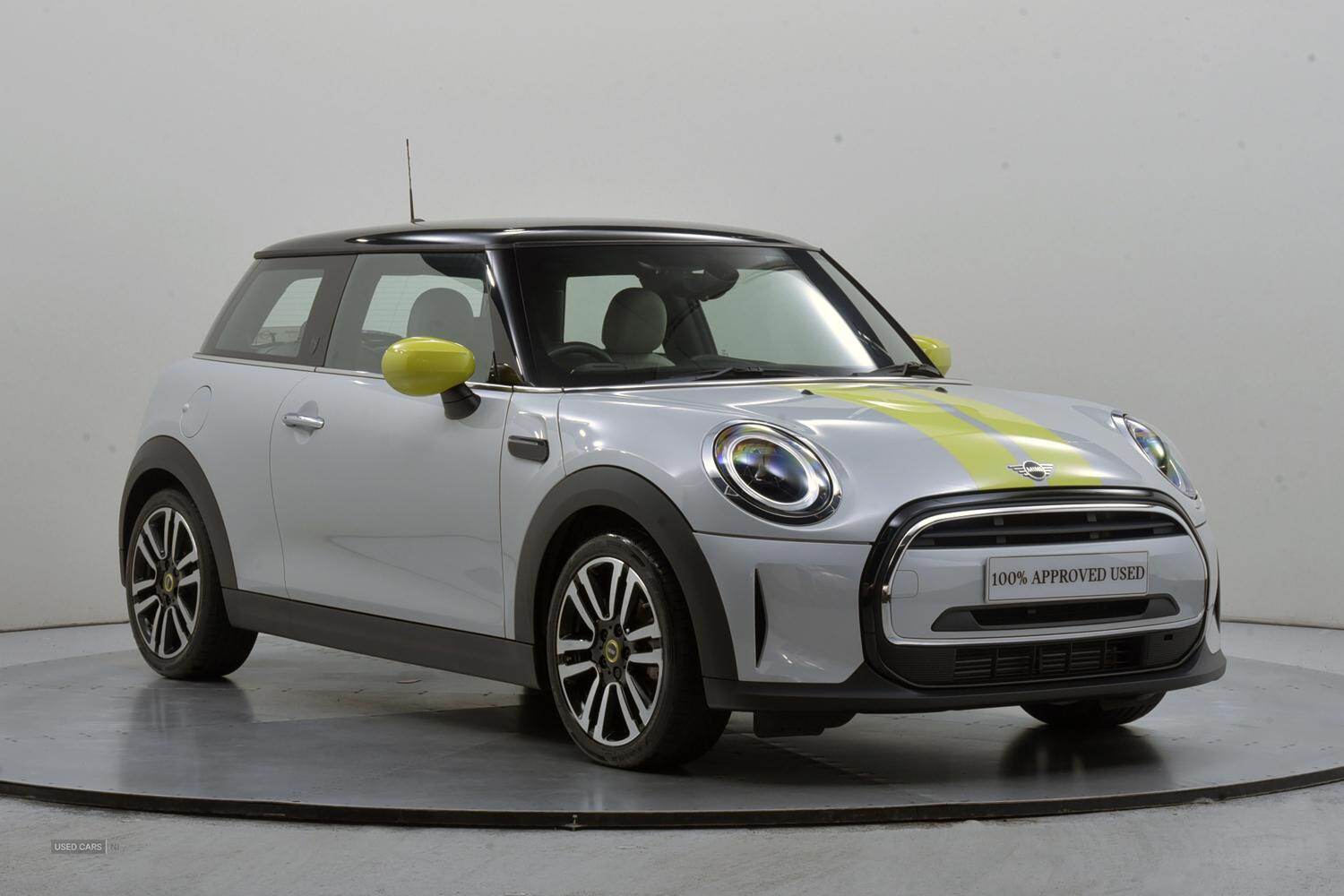 Feb 2022 MINI HATCHBACK 1.5 Cooper Exclusive 3dr