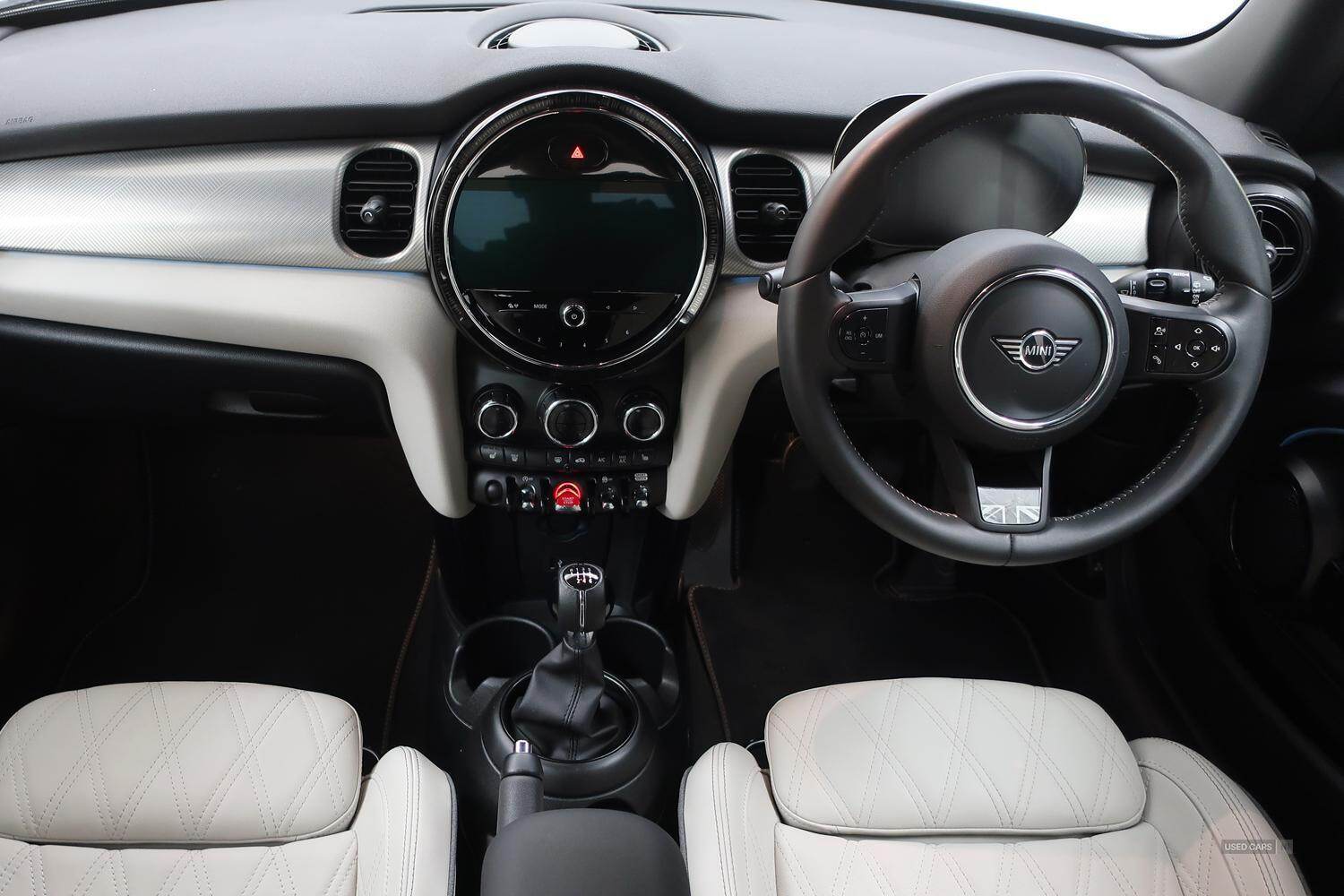 Feb 2022 MINI HATCHBACK 1.5 Cooper Exclusive 3dr