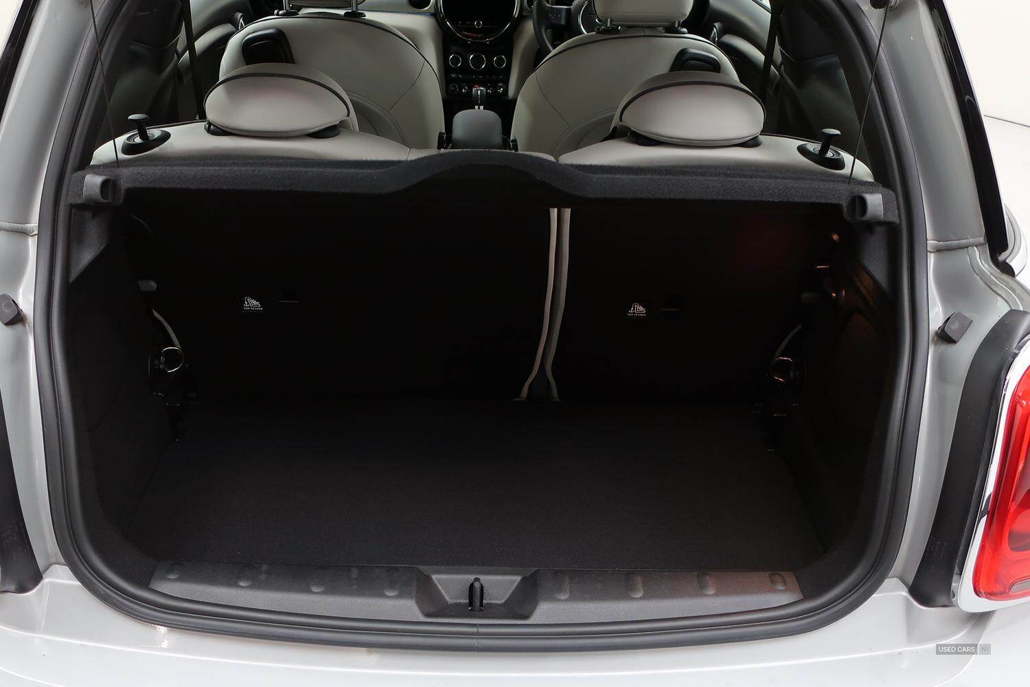 Feb 2022 MINI HATCHBACK 1.5 Cooper Exclusive 3dr