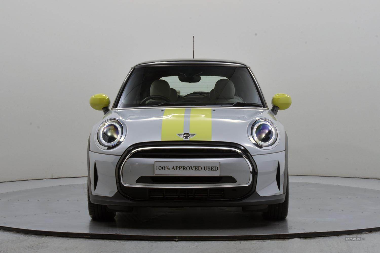 Feb 2022 MINI HATCHBACK 1.5 Cooper Exclusive 3dr
