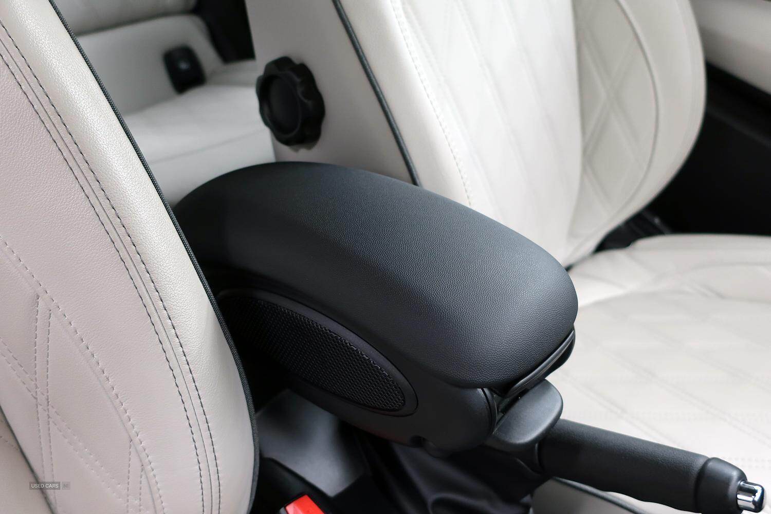 Feb 2022 MINI HATCHBACK 1.5 Cooper Exclusive 3dr