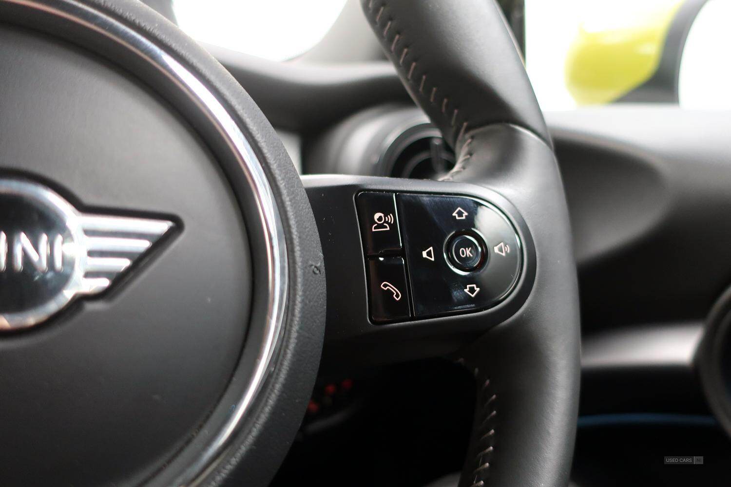 Feb 2022 MINI HATCHBACK 1.5 Cooper Exclusive 3dr