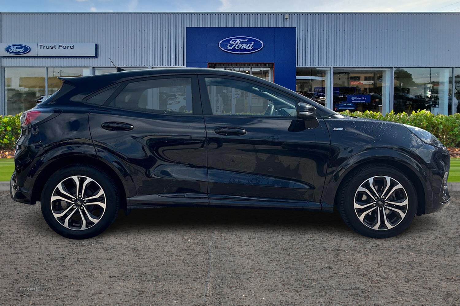 Jan 2022 Ford Puma 1.0 EcoBoost Hybrid mHEV ST-Line 5dr