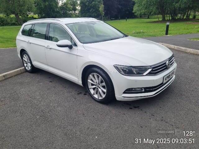Dec 2015 Volkswagen Passat 2.0 TDI SE Business 5dr DSG