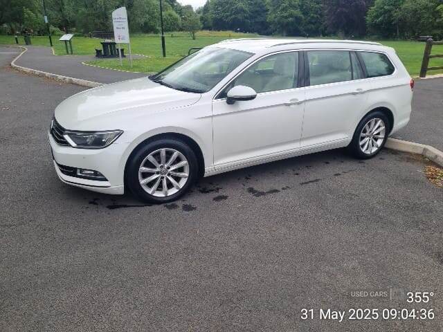 Dec 2015 Volkswagen Passat 2.0 TDI SE Business 5dr DSG