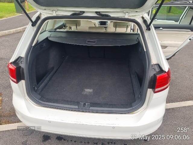 Dec 2015 Volkswagen Passat 2.0 TDI SE Business 5dr DSG