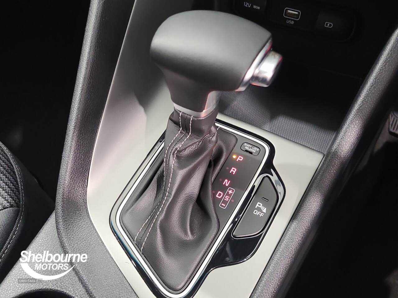 May 2022 Kia Niro 1.6 GDi Hybrid 2 5dr DCT
