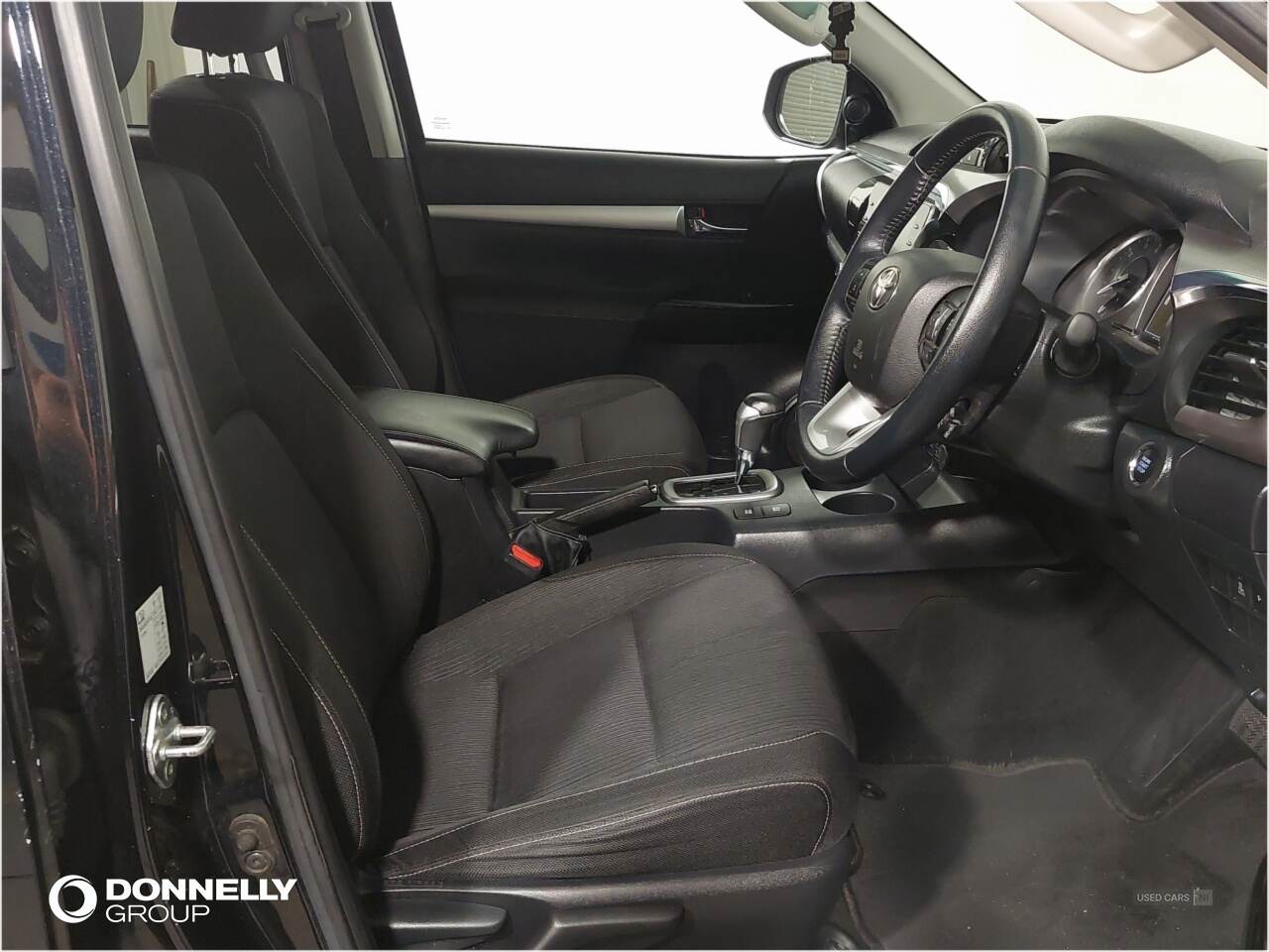 Apr 2021 Toyota Hilux Invincible D/Cab Pick Up 2.8 D-4D Auto