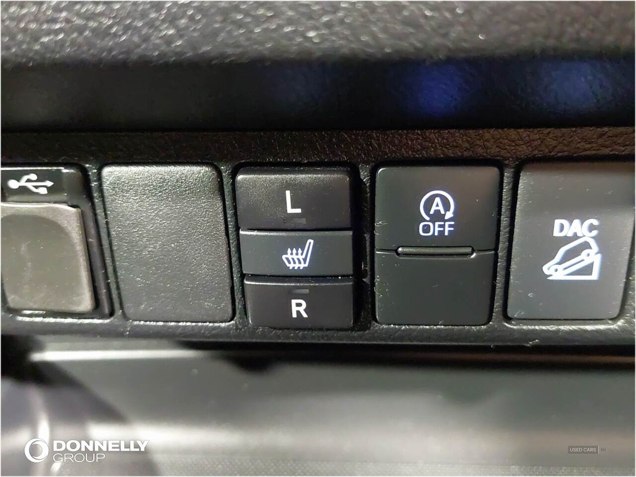 Apr 2021 Toyota Hilux Invincible D/Cab Pick Up 2.8 D-4D Auto