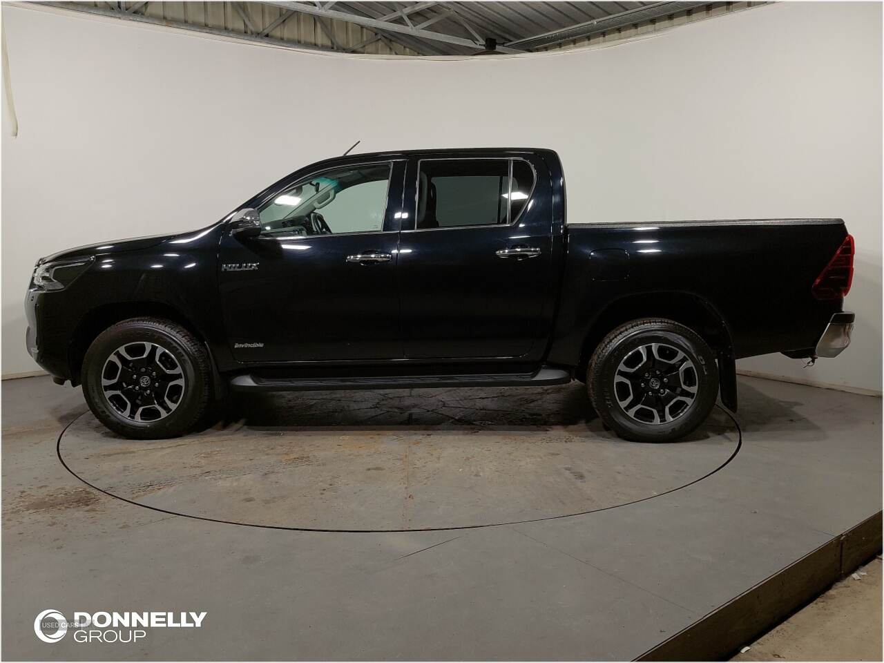 Apr 2021 Toyota Hilux Invincible D/Cab Pick Up 2.8 D-4D Auto