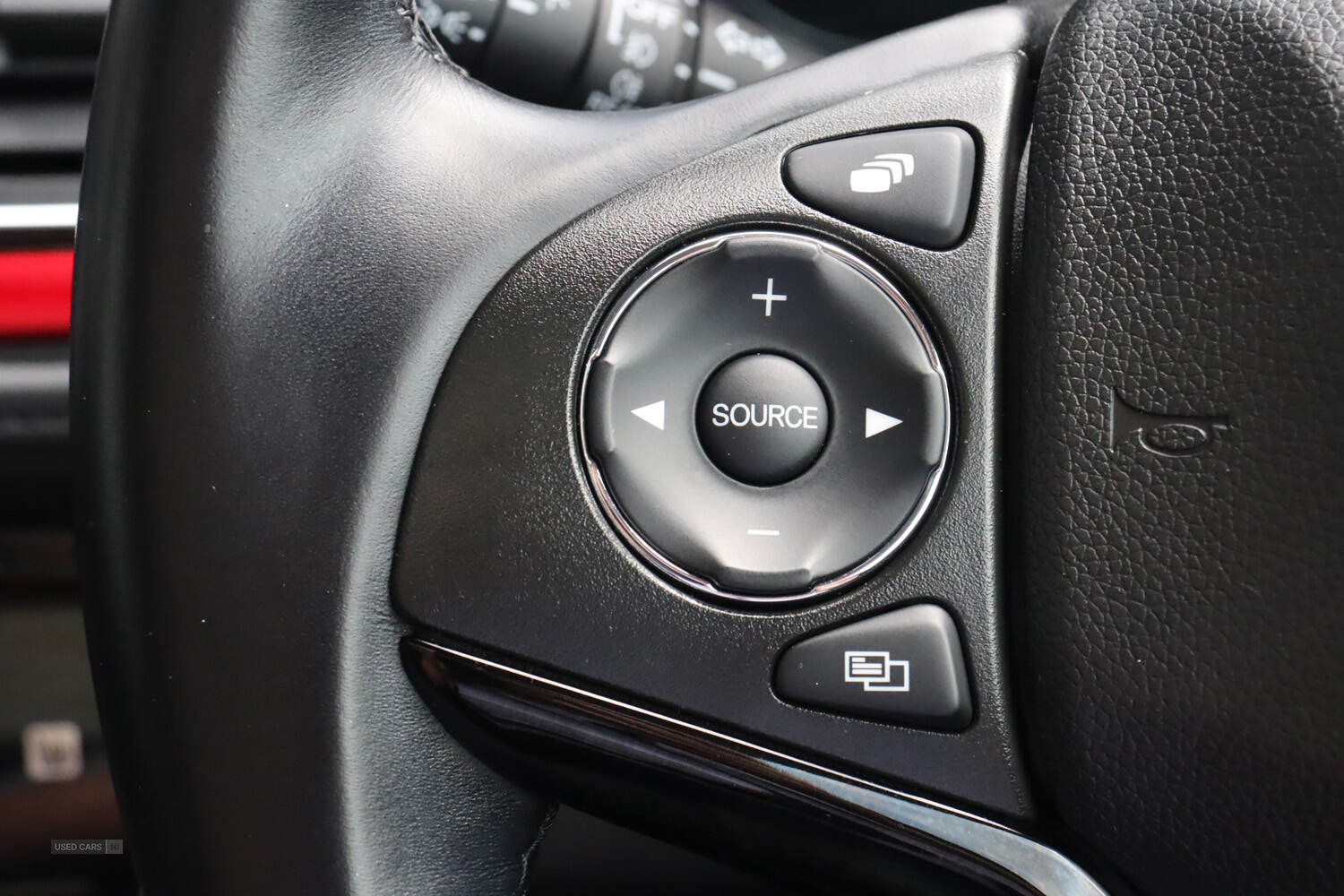 Apr 2018 Honda HR-V 1.5 i-VTEC EX 5dr