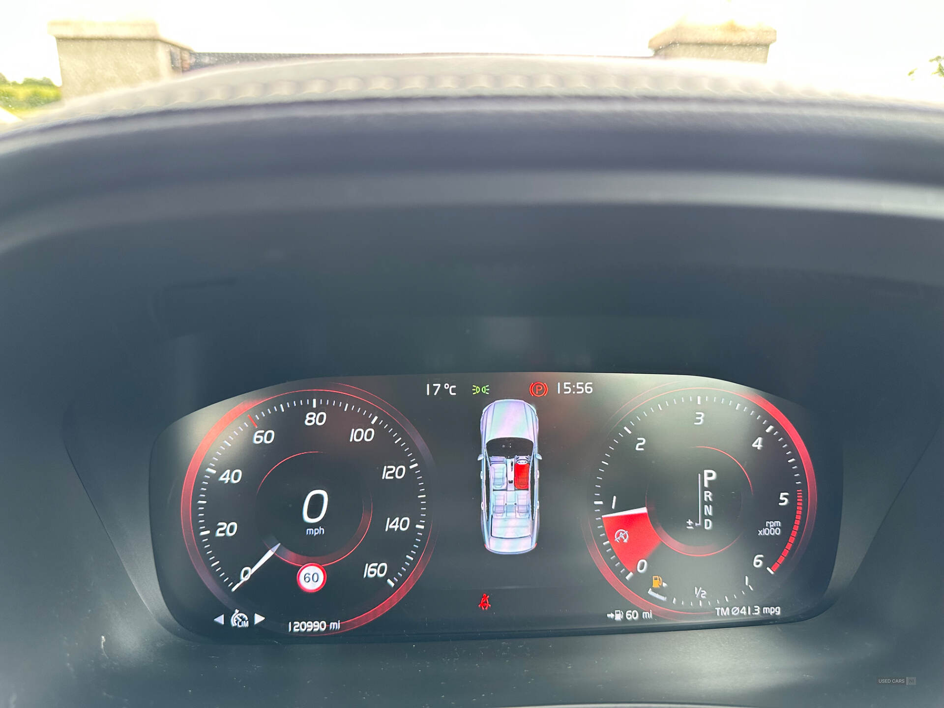May 2019 Volvo S90 2.0 D4 R DESIGN 4dr Geartronic