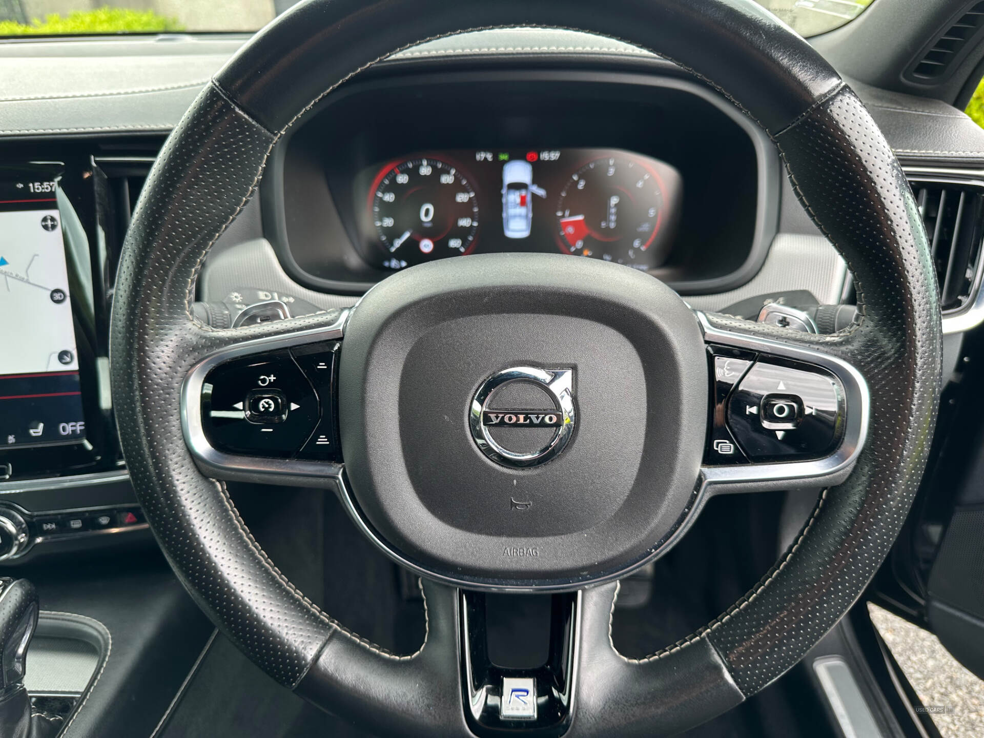 May 2019 Volvo S90 2.0 D4 R DESIGN 4dr Geartronic