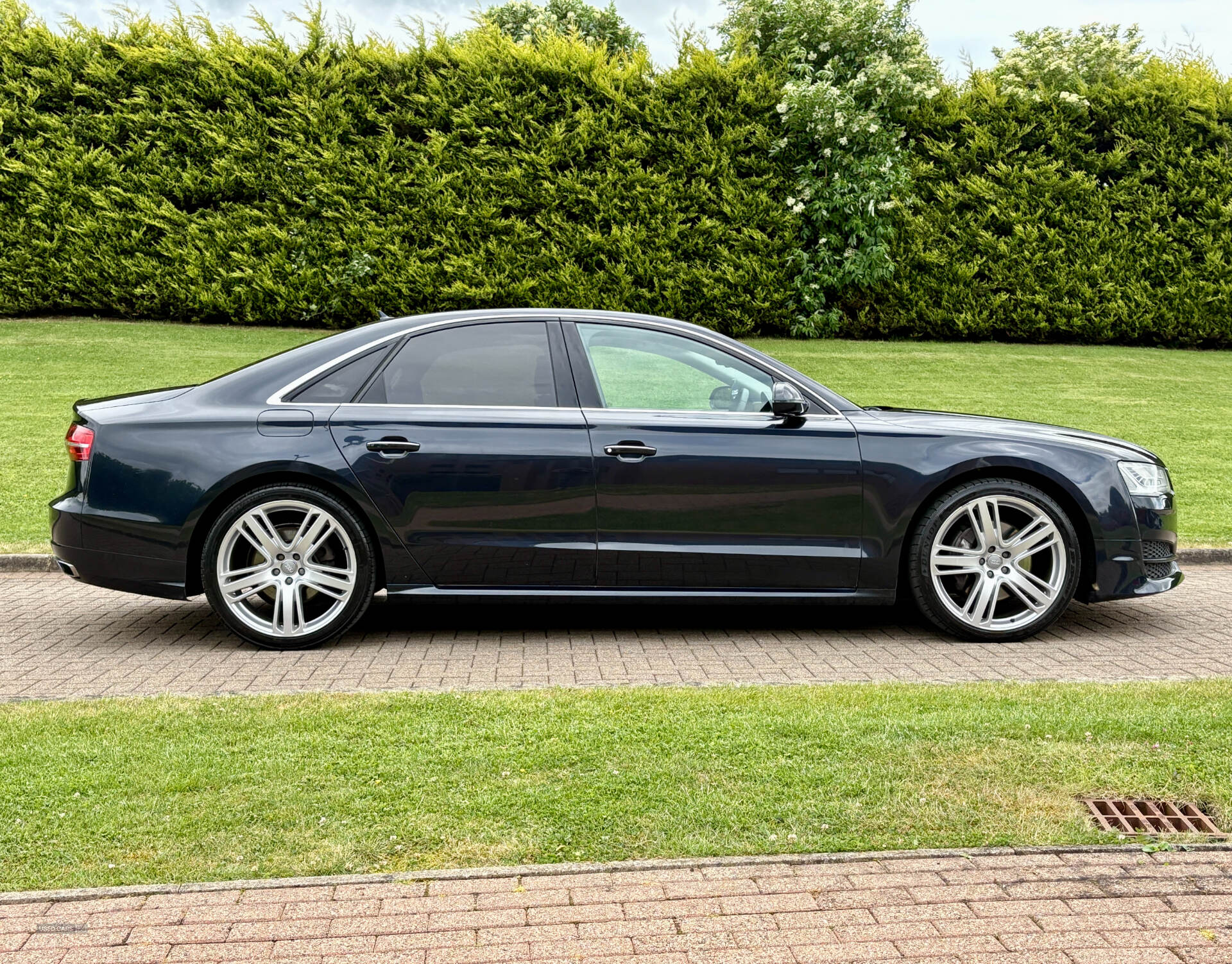 Aug 2015 Audi A8 3.0 TDI 262 Quattro Sport 4dr Tip Auto