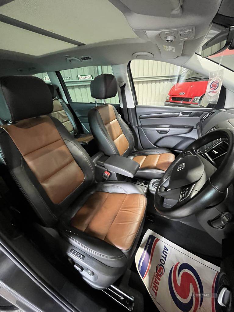 Oct 2016 Seat Alhambra 2.0 TDI CR SE Lux [150] 5dr DSG