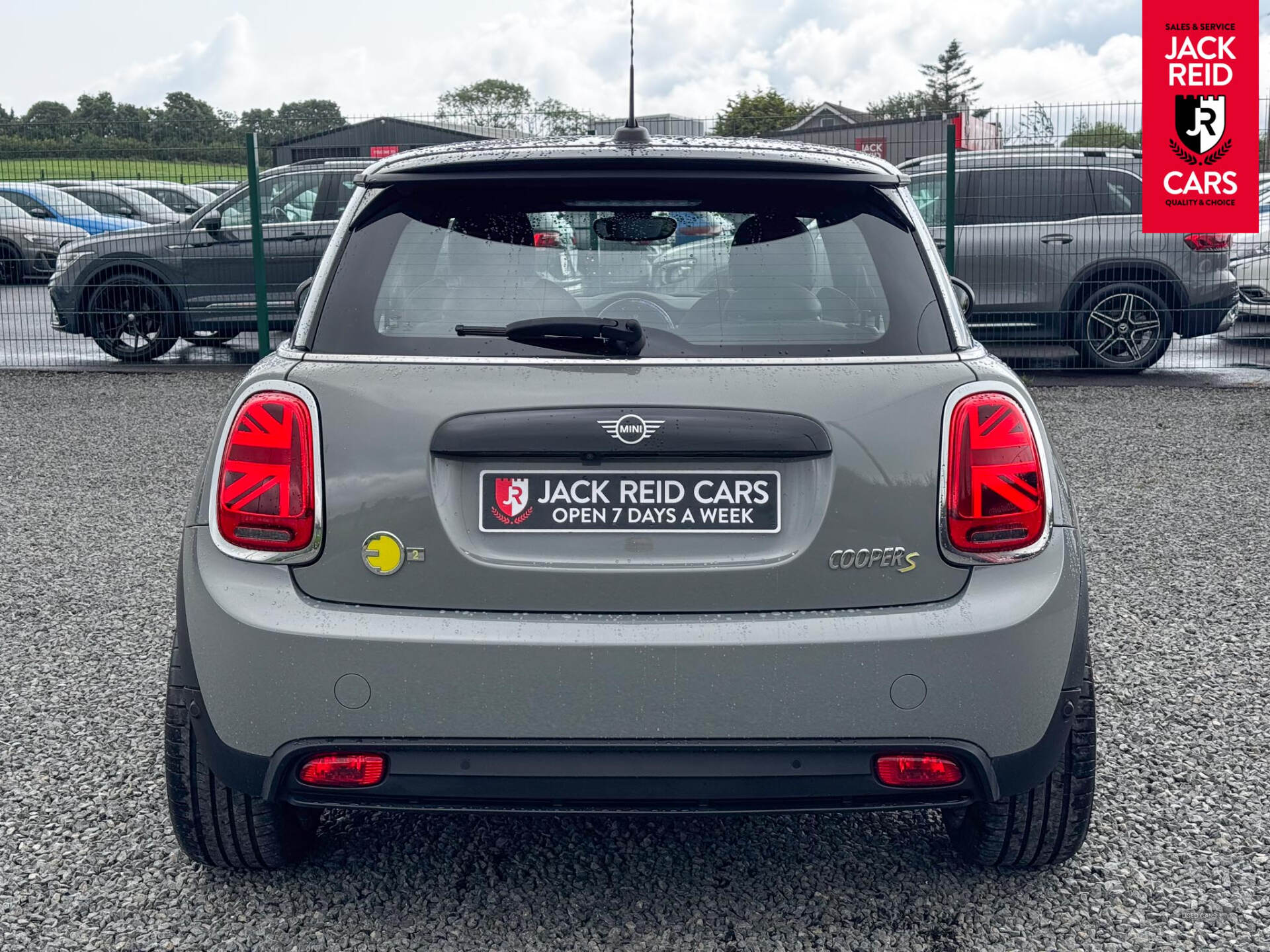 Nov 2021 MINI Hatch 135kW Cooper S Level 2 33kWh 3dr Auto