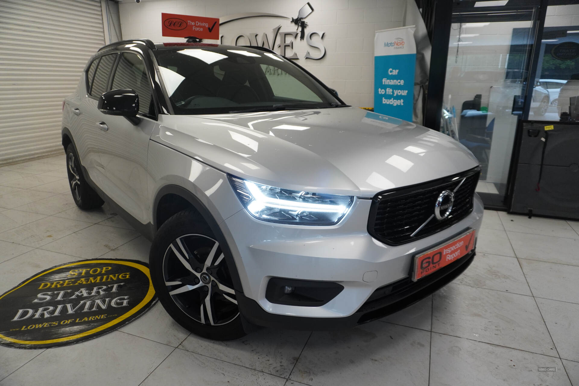 Dec 2018 Volvo XC40 2.0 D3 R DESIGN 5dr Geartronic