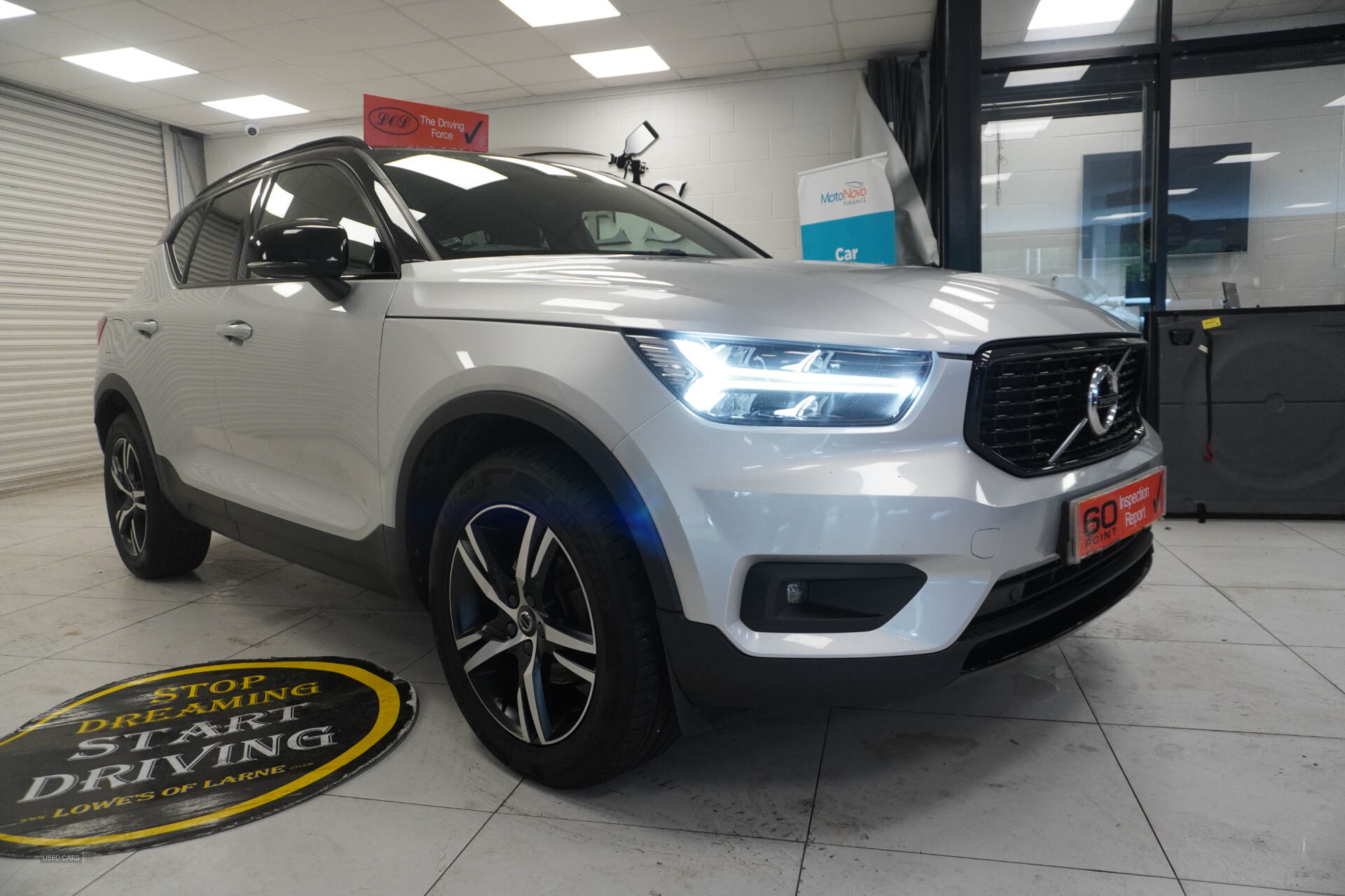 Dec 2018 Volvo XC40 2.0 D3 R DESIGN 5dr Geartronic