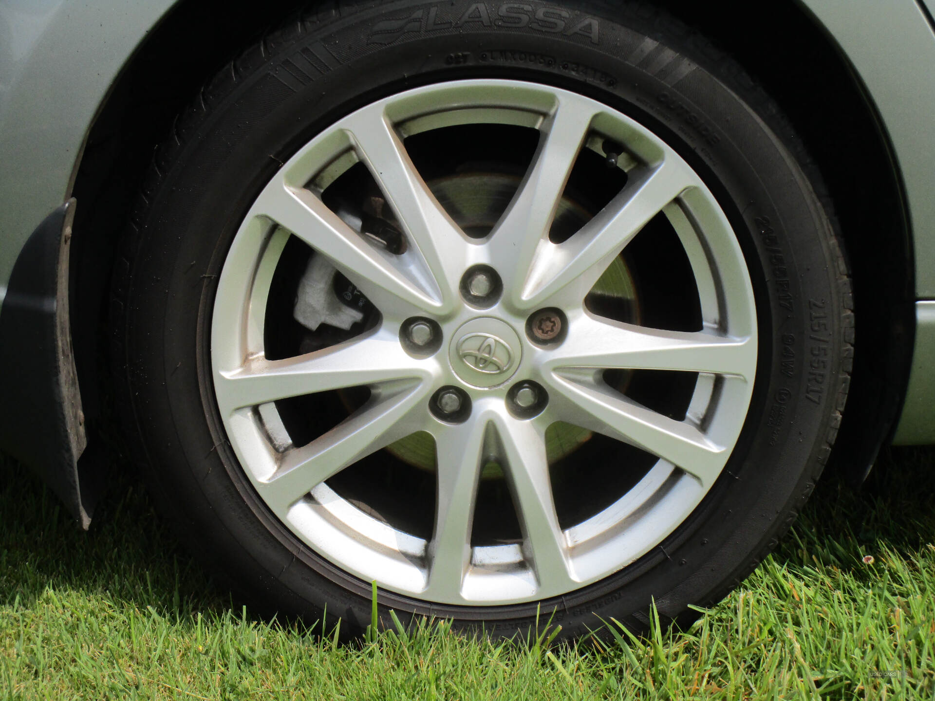 Jan 2011 Toyota Avensis 2.0 D-4D TR Nav 5dr