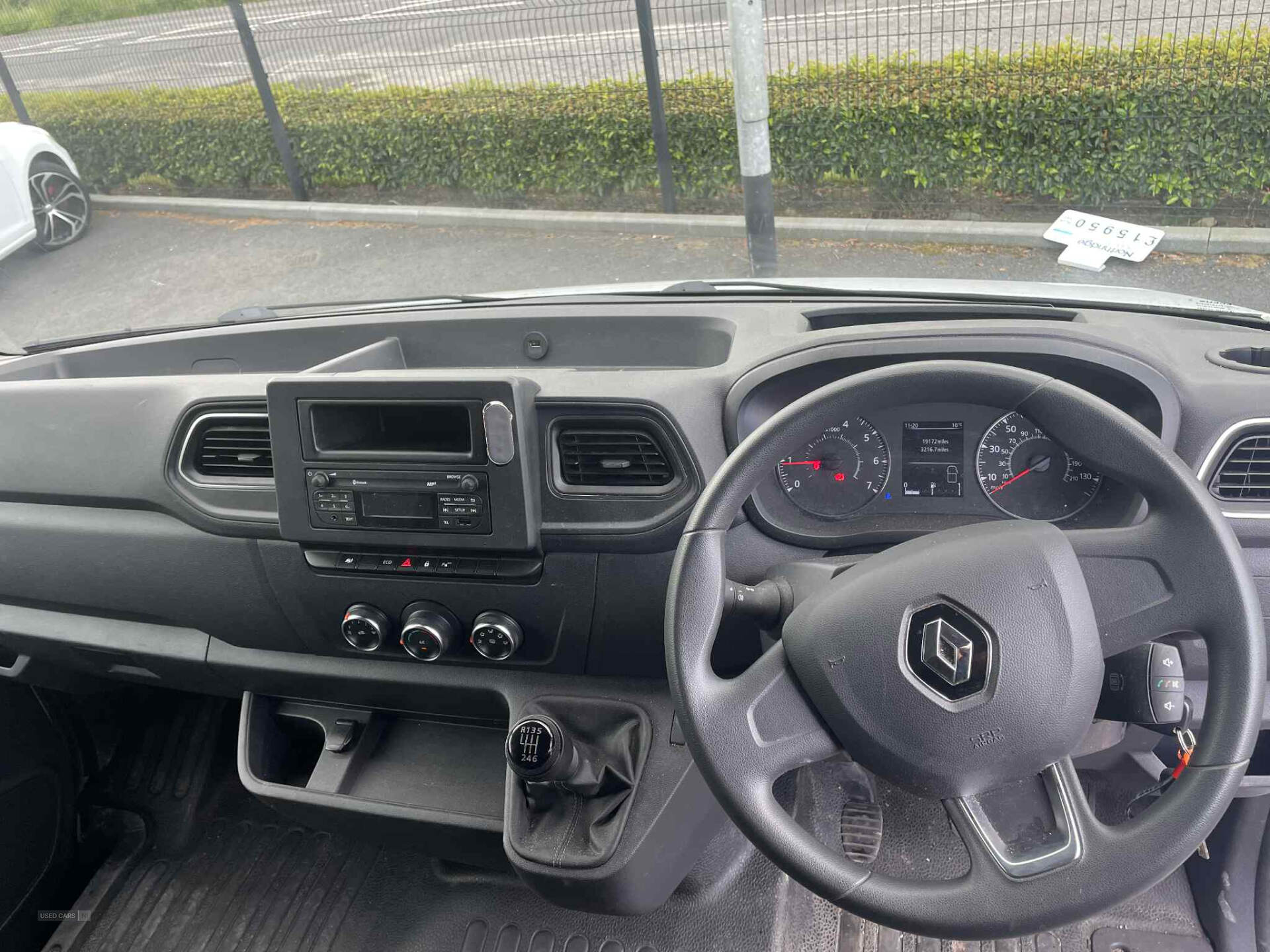 Jul 2022 Renault Master MM35dCi 135 Business+ Medium Roof Van