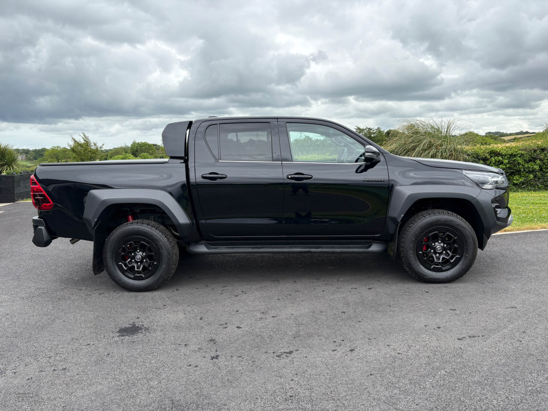 Toyota Hilux DIESEL in Derry / Londonderry