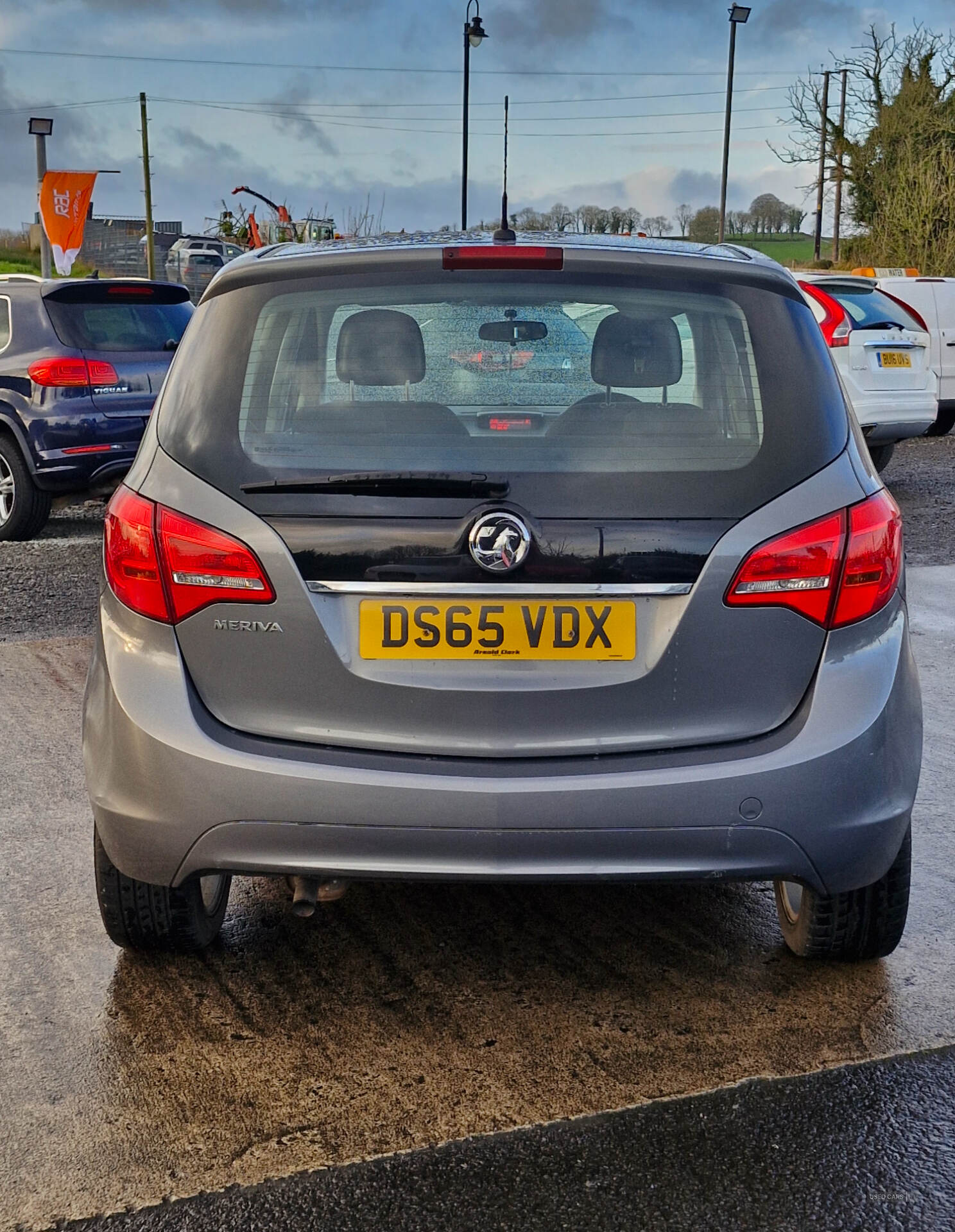 Nov 2015 Vauxhall Meriva 1.4i 16V Exclusiv 5dr