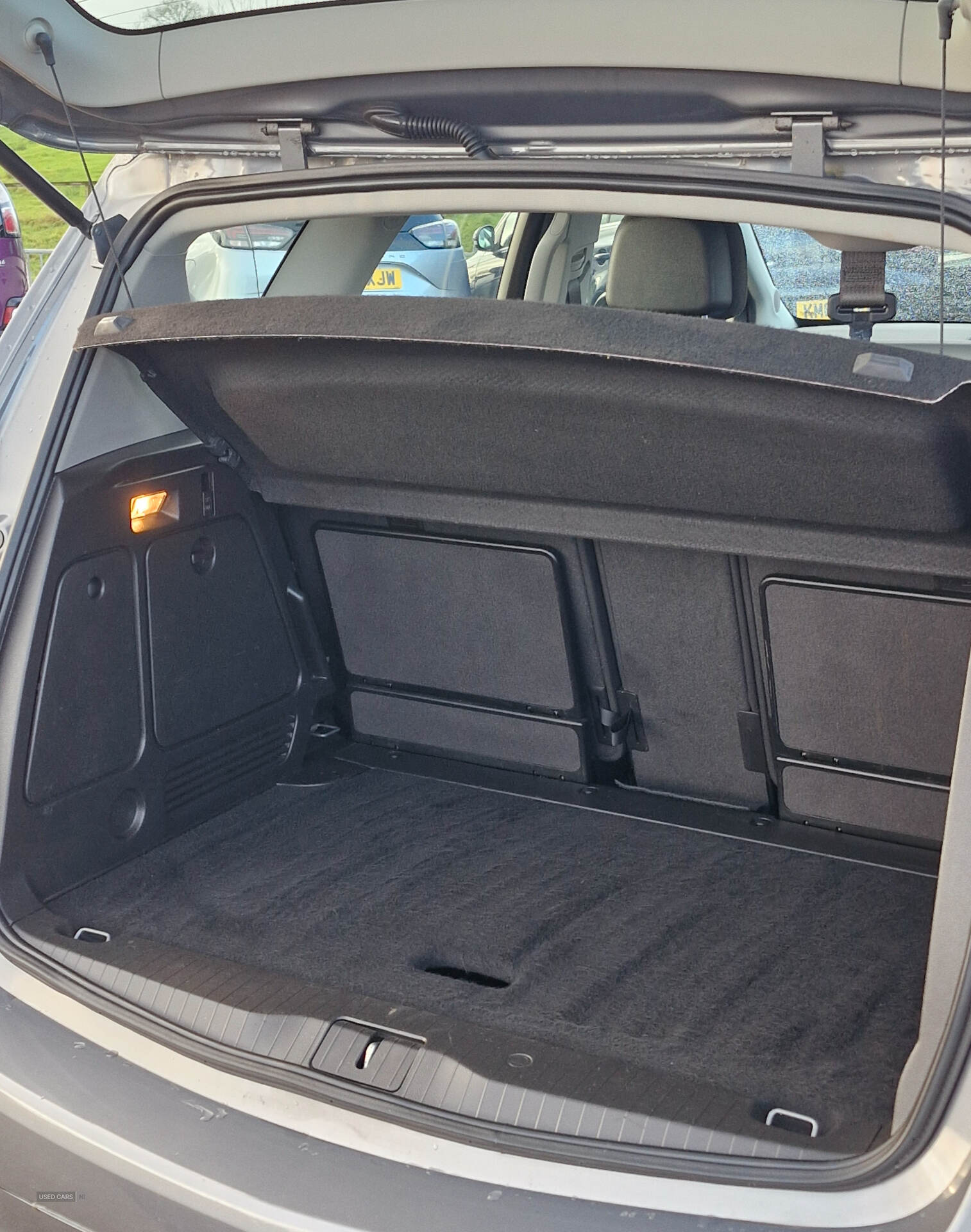 Nov 2015 Vauxhall Meriva 1.4i 16V Exclusiv 5dr