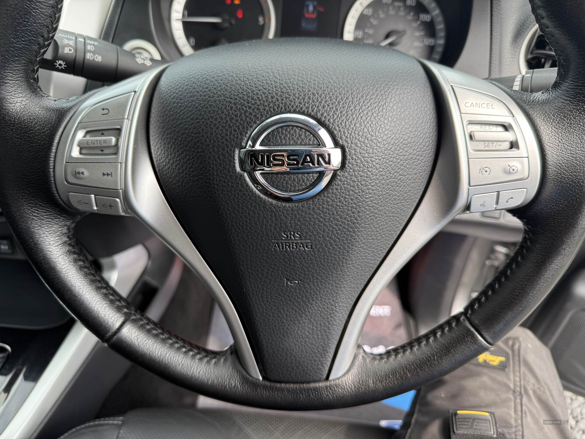 Nov 2021 Nissan Navara Double Cab Pick Up Tekna 2.3dCi 190 TT 4WD Auto