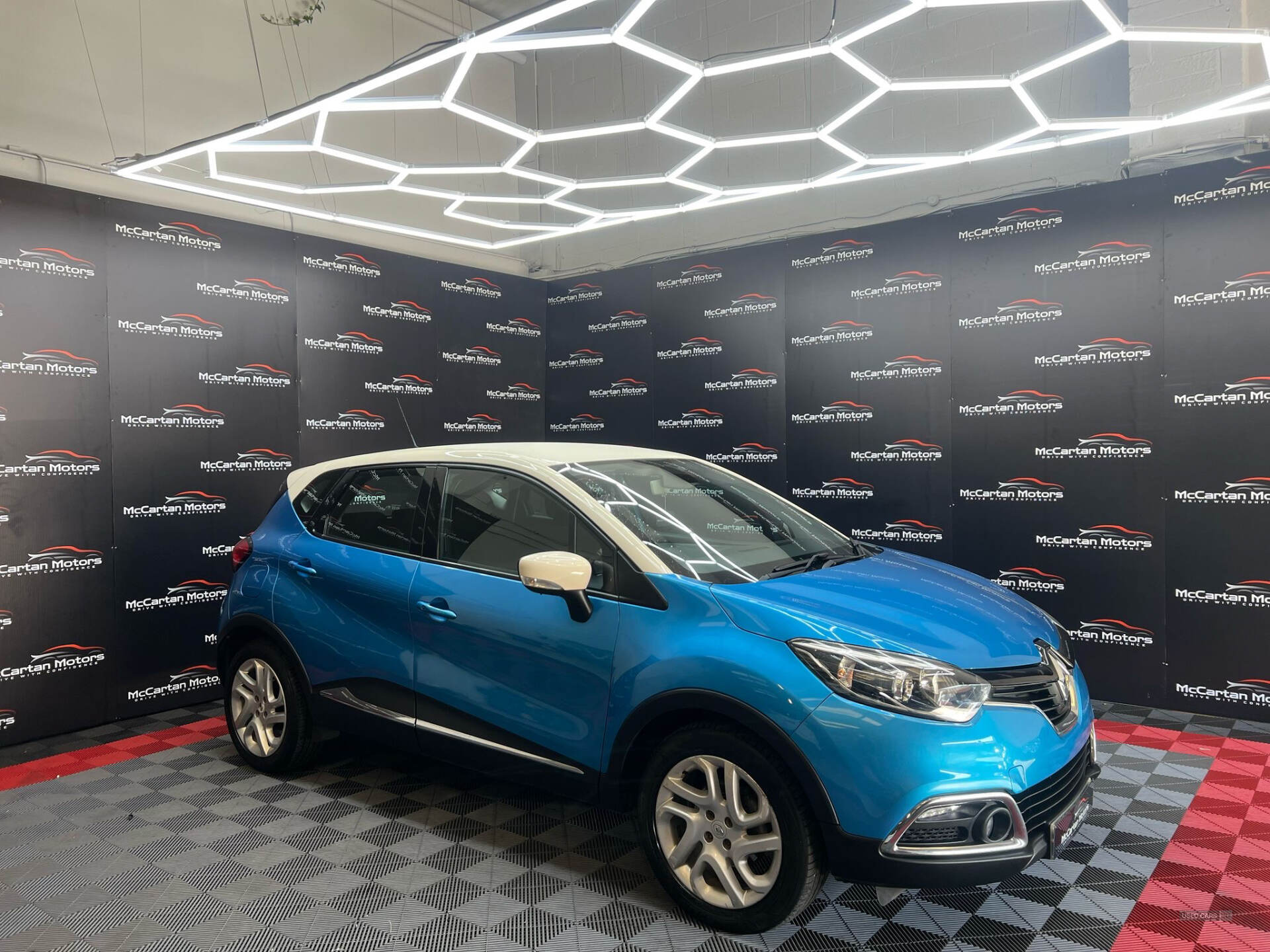 Oct 2014 Renault Captur 1.5 dCi 90 Dynamique MediaNav Energy 5dr
